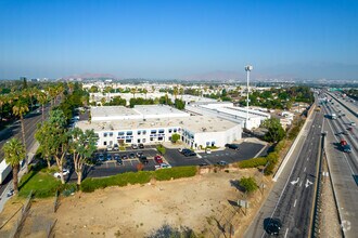1525 3rd St, Riverside, CA - Aerial map view