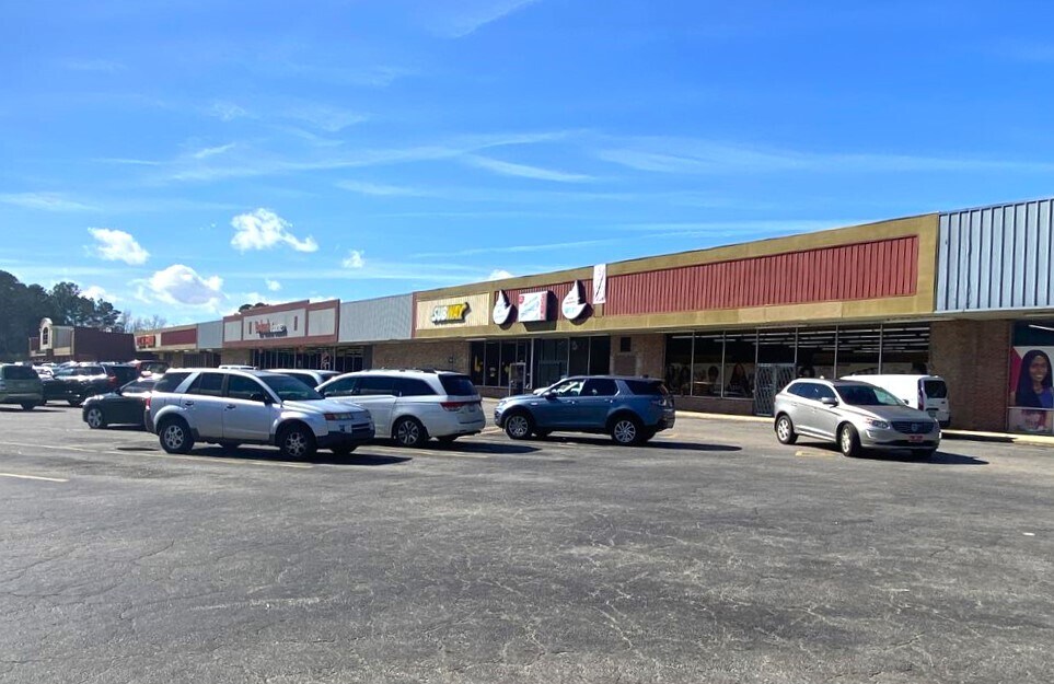 1412 Boone Hill Rd, Summerville, SC 29483