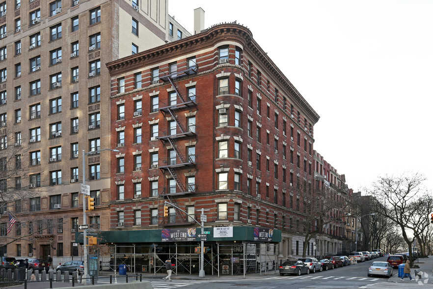 300 W 107th St, New York, NY for sale - Primary Photo - Image 1 of 1