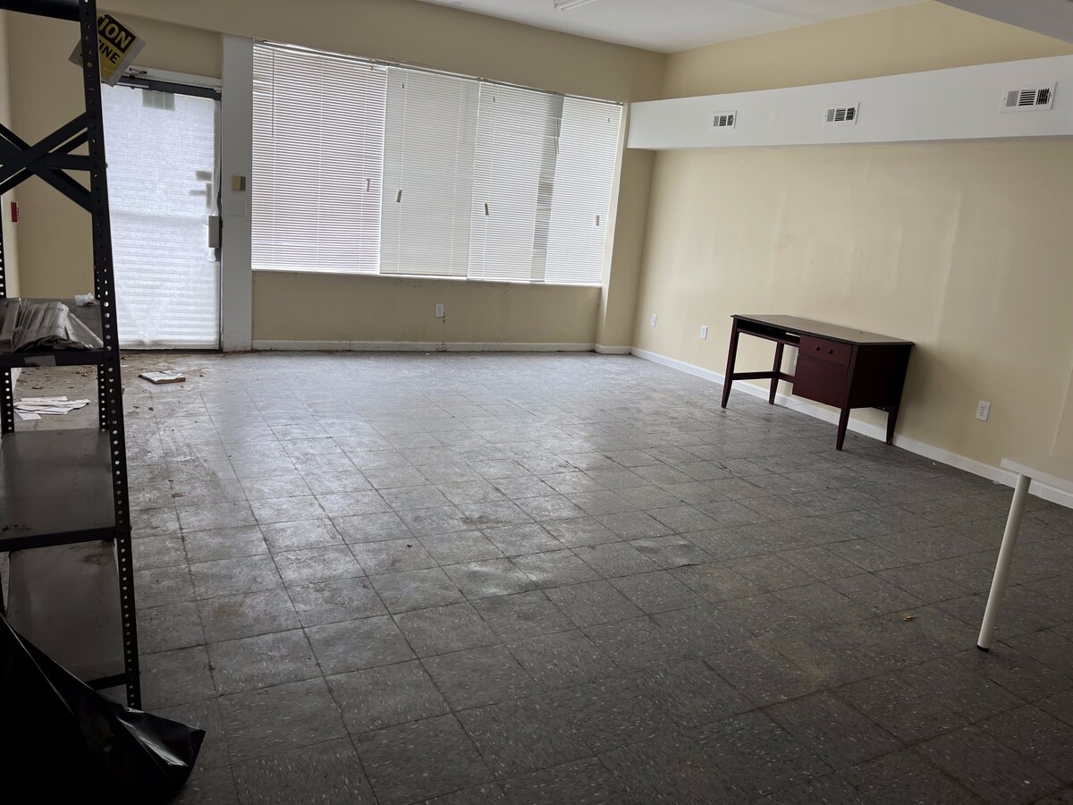 150154 Westerleigh Rd, New Haven, CT 06515