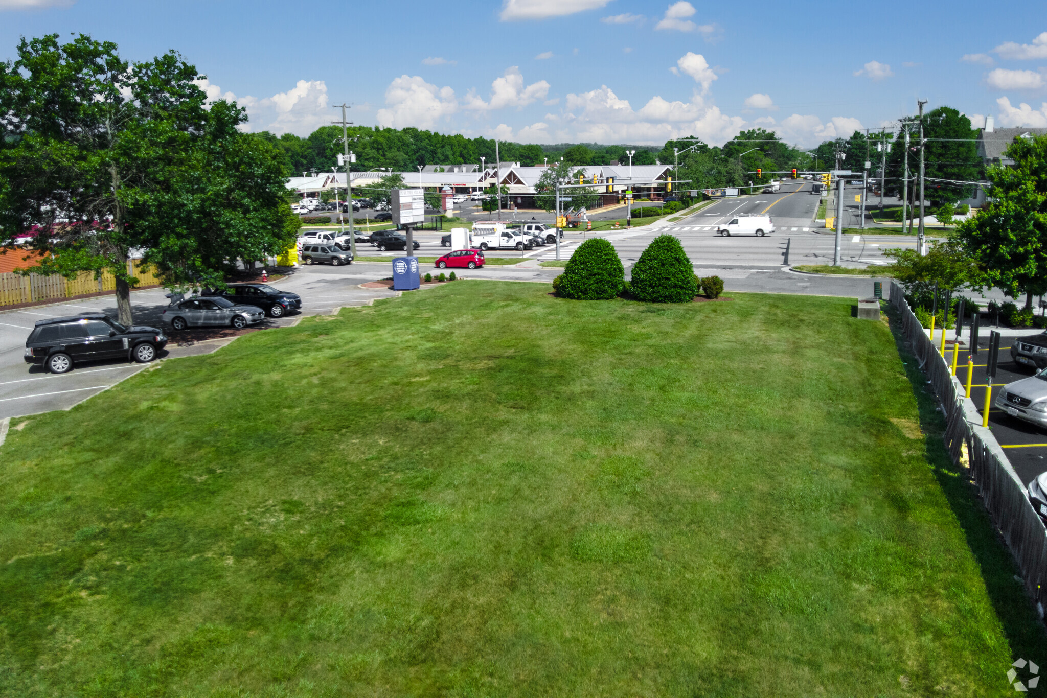 8737 Richmond Hwy, Alexandria, VA for lease Building Photo- Image 1 of 17