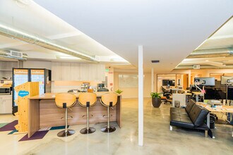 117-119 University Ave, Palo Alto, CA for lease Interior Photo- Image 2 of 11