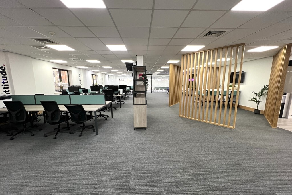 Victoria Rd S, Chelmsford for lease Interior Photo- Image 1 of 7