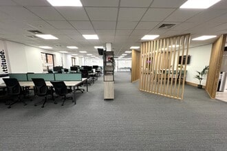 Victoria Rd S, Chelmsford for lease Interior Photo- Image 1 of 7