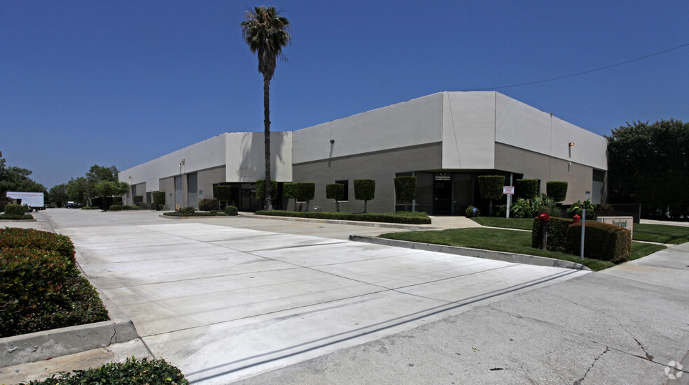 4455-4487 Rowland Ave, El Monte, CA for lease - Primary Photo - Image 1 of 20