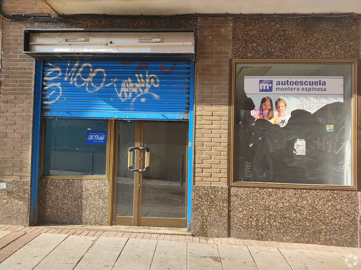 Retail in Alcorcón, MAD for lease Interior Photo- Image 1 of 6