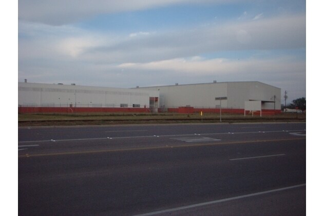 501 S Pleasantview Dr, Weslaco, TX for sale Building Photo- Image 1 of 1