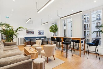 Rue Réaumur, Paris for lease Interior Photo- Image 2 of 9