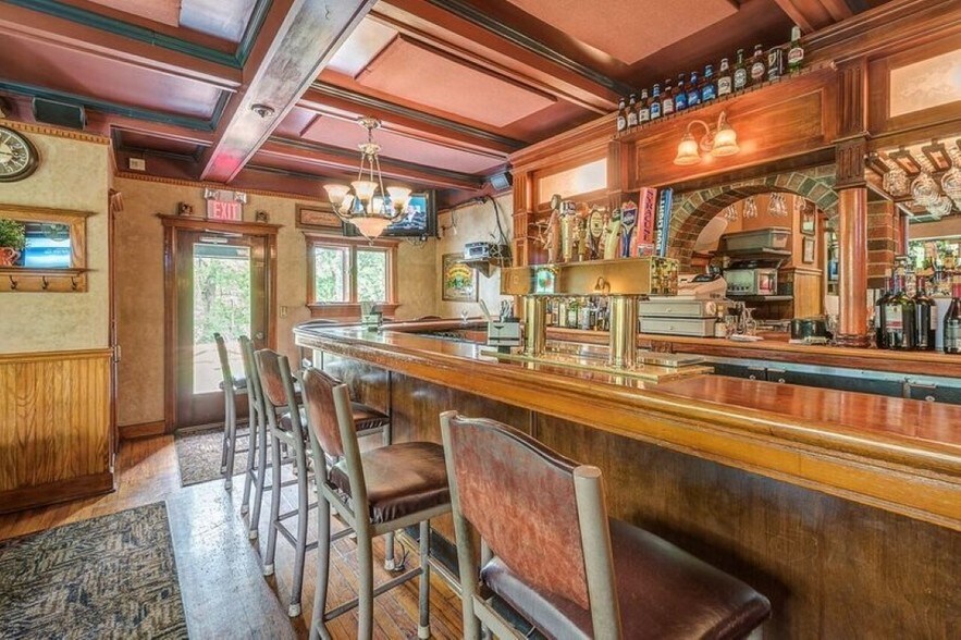 329 Fay Rd, Syracuse, NY 13219