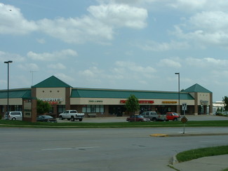 More details for 2651-2687 100th St, Urbandale, IA - Retail for Lease