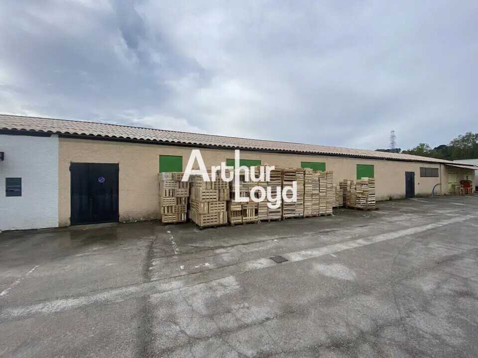 Flex in Trans-en-Provence for lease Building Photo- Image 1 of 4