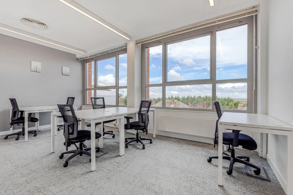 Location Bureaux 101 m² - Photo 1
