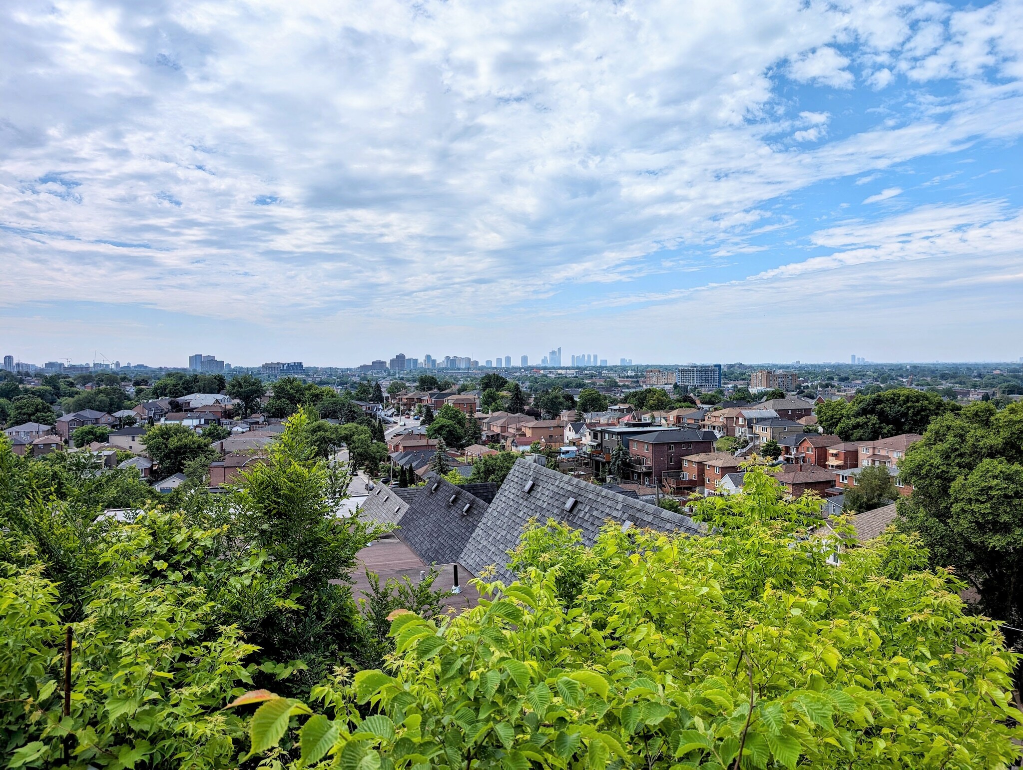 33 Venn Cres, Toronto, ON for sale Primary Photo- Image 1 of 5