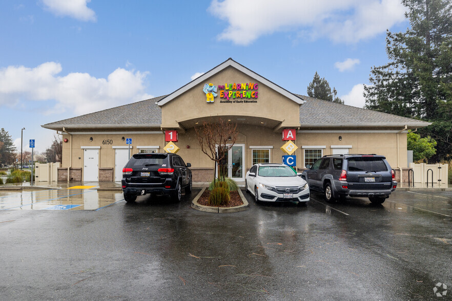 6150 Commerce Blvd, Rohnert Park, CA for sale - Building Photo - Image 3 of 23