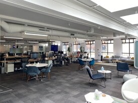 153 Castro St, Mountain View CA - Storefront Property