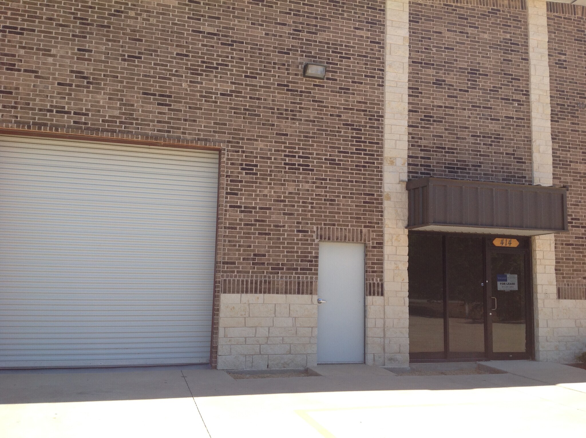 414 N Commerce St, Burleson, TX for sale Building Photo- Image 1 of 1