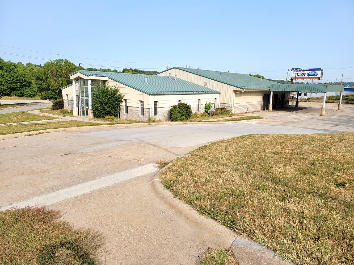 2210 Thurston Cir, Bellevue, NE for sale Primary Photo- Image 1 of 1