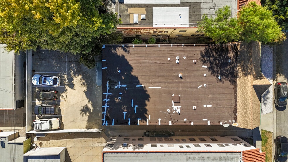 346 N Spaulding Ave, Los Angeles, CA for sale - Building Photo - Image 3 of 28