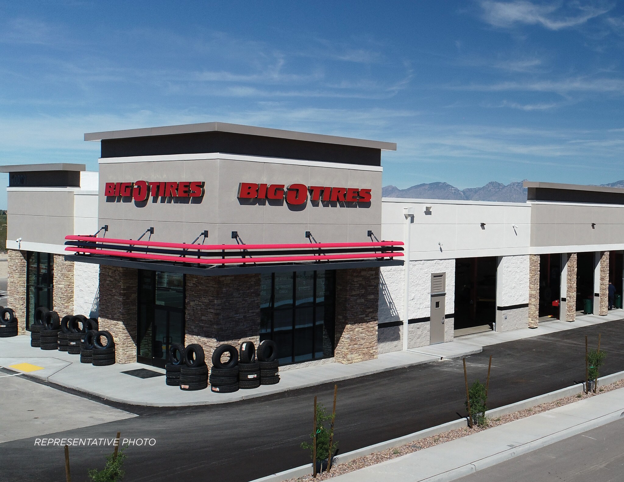 1350 E Riggs Rd, Chandler, AZ for sale Primary Photo- Image 1 of 1