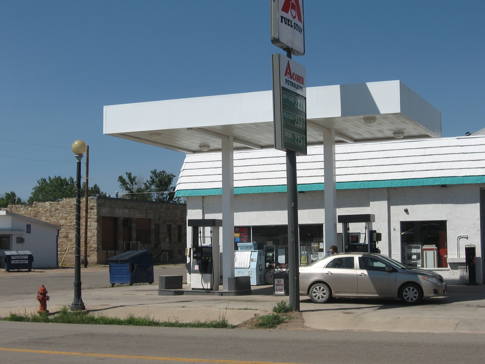 925 Main St, Walsenburg, CO 81089 Acorn Fuel Stop
