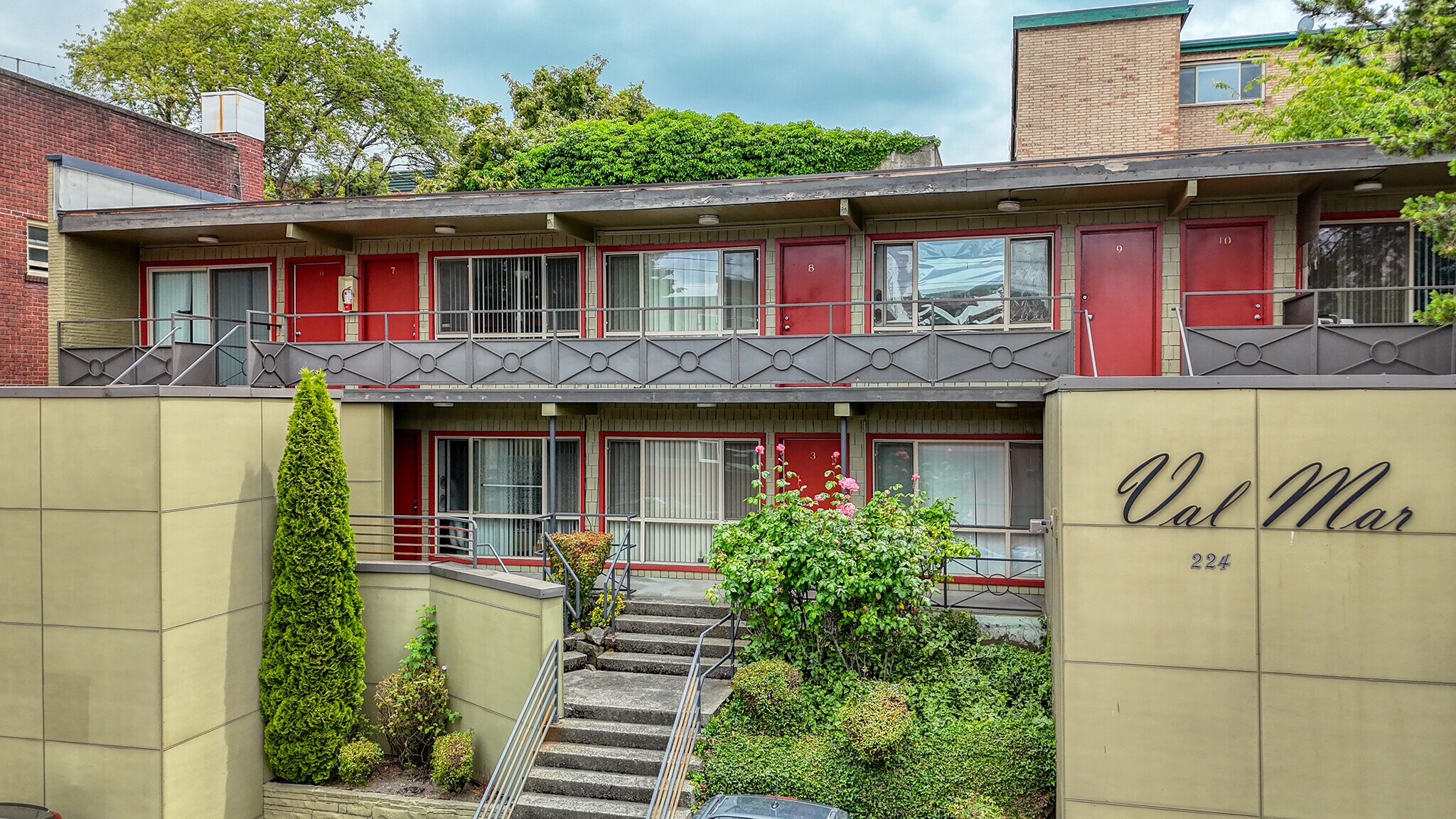 224 Bellevue Ave E, Seattle, WA for sale Building Photo- Image 1 of 1