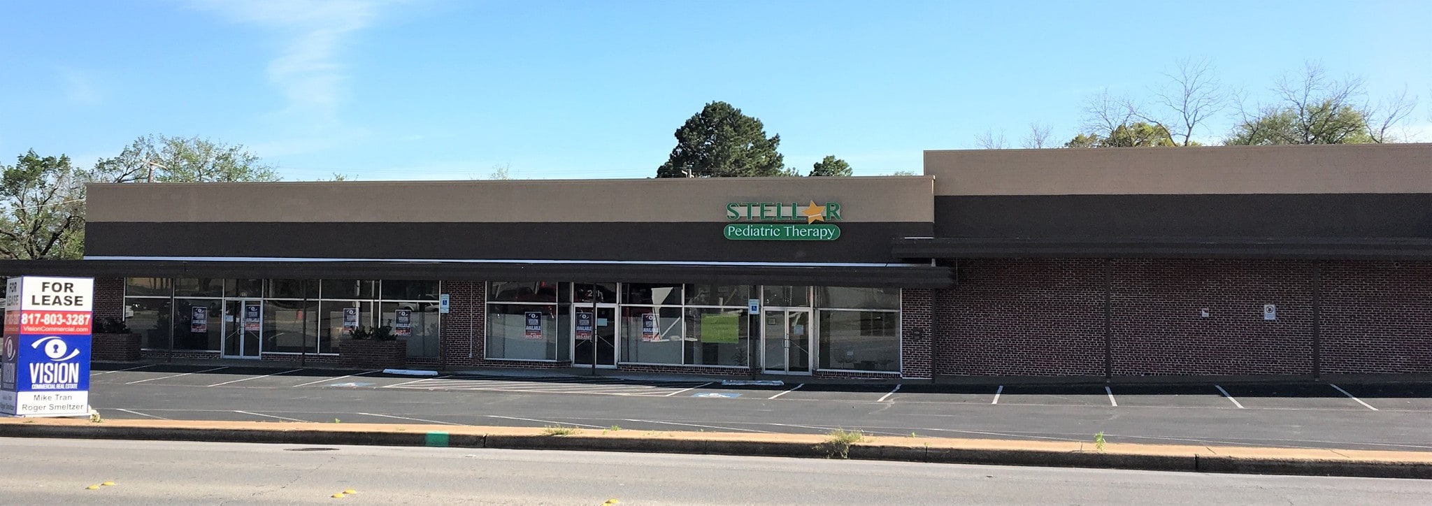 217-233 W Pipeline Rd, Hurst, TX for sale Building Photo- Image 1 of 1