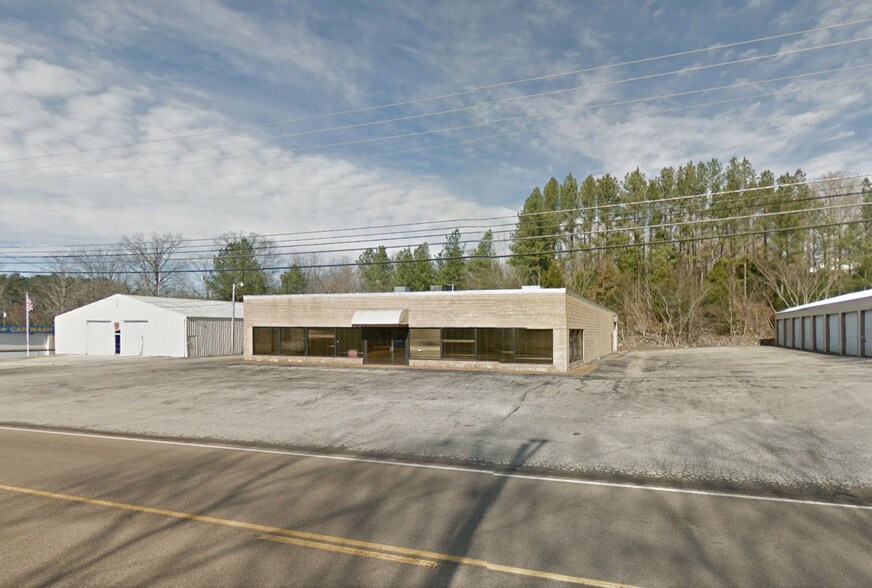 549 E Main St, Parsons, TN for sale - Building Photo - Image 1 of 1