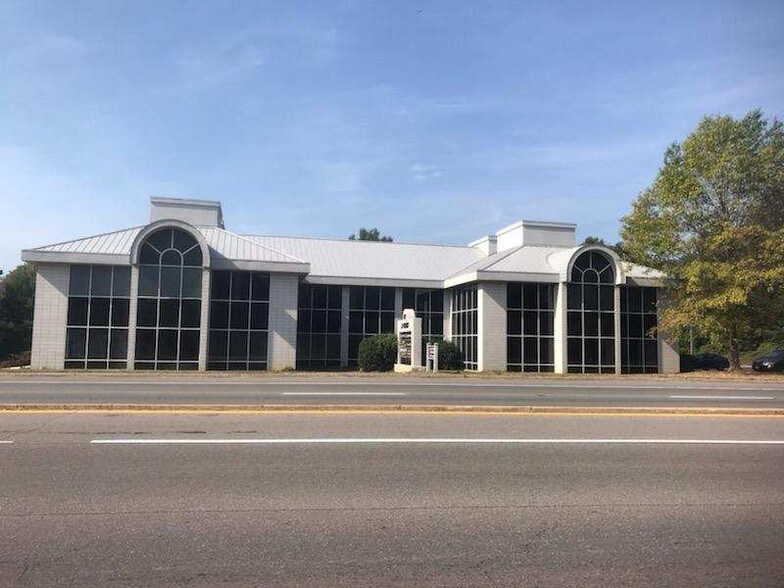 2727 Electric Rd, Roanoke, VA, 24018 Office Space For Lease