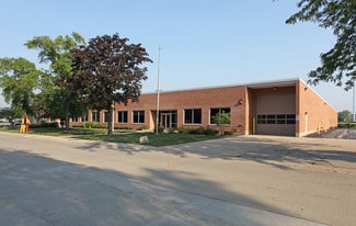 2942 MacArthur Blvd, Northbrook IL - Warehouse