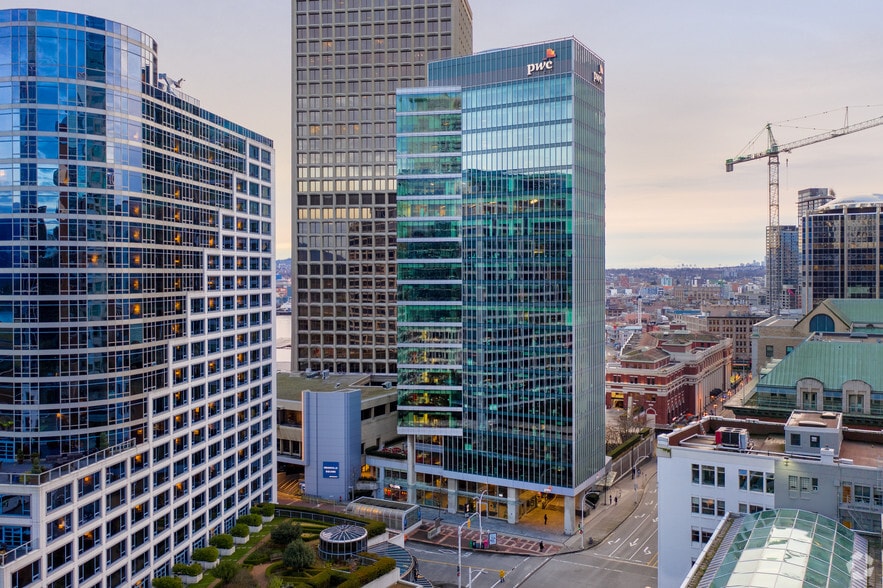 250 Howe St, Vancouver, BC for lease - Building Photo - Image 1 of 1