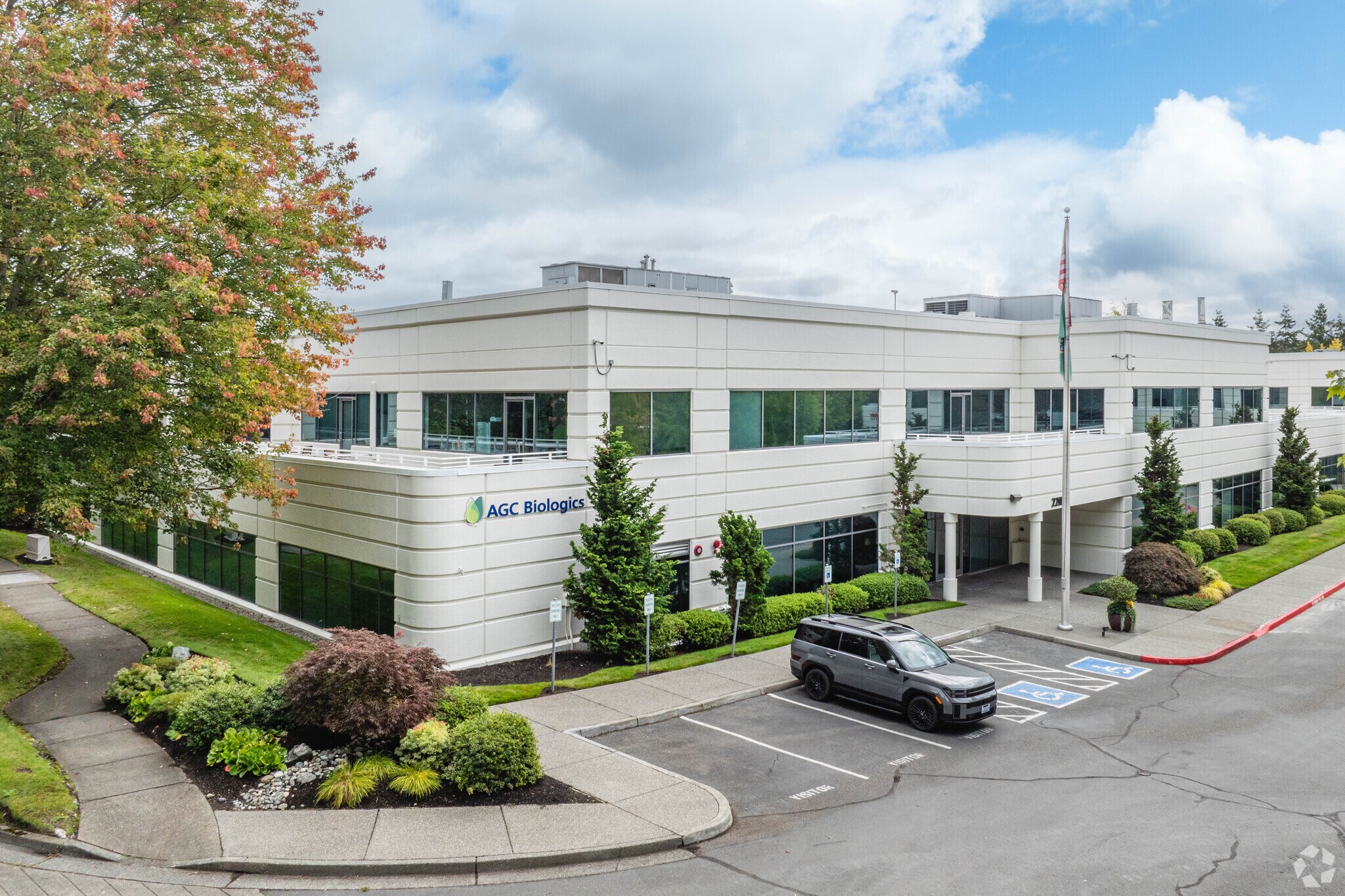 22021 20th Ave SE, Bothell, WA for sale Primary Photo- Image 1 of 1