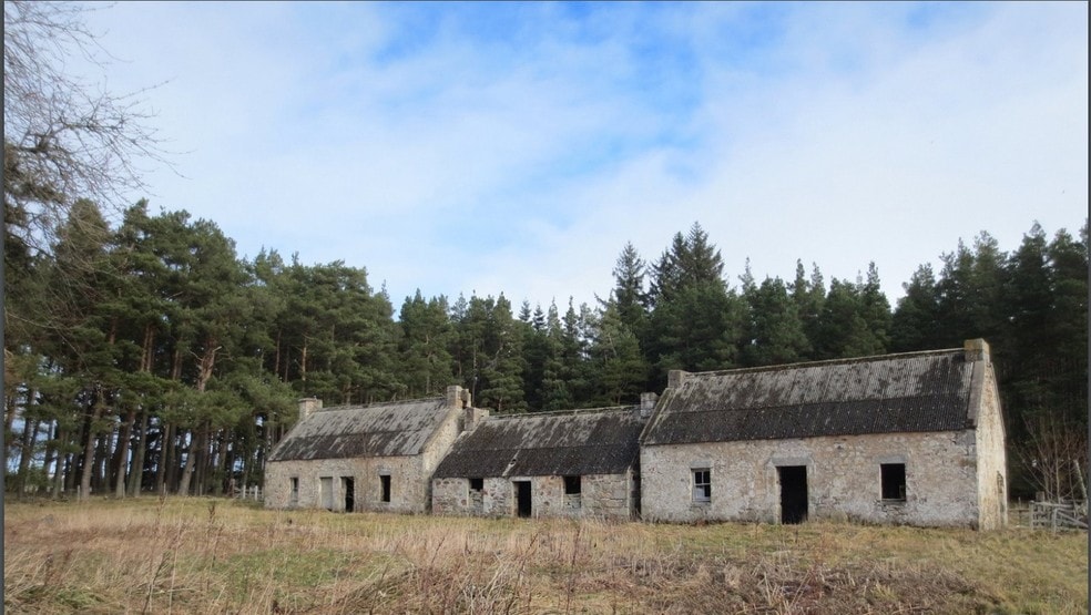 Moy, Tomatin for sale - Primary Photo - Image 1 of 1