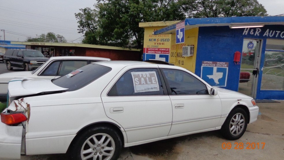 608 W Enon Ave, Everman, TX for sale - Building Photo - Image 1 of 1