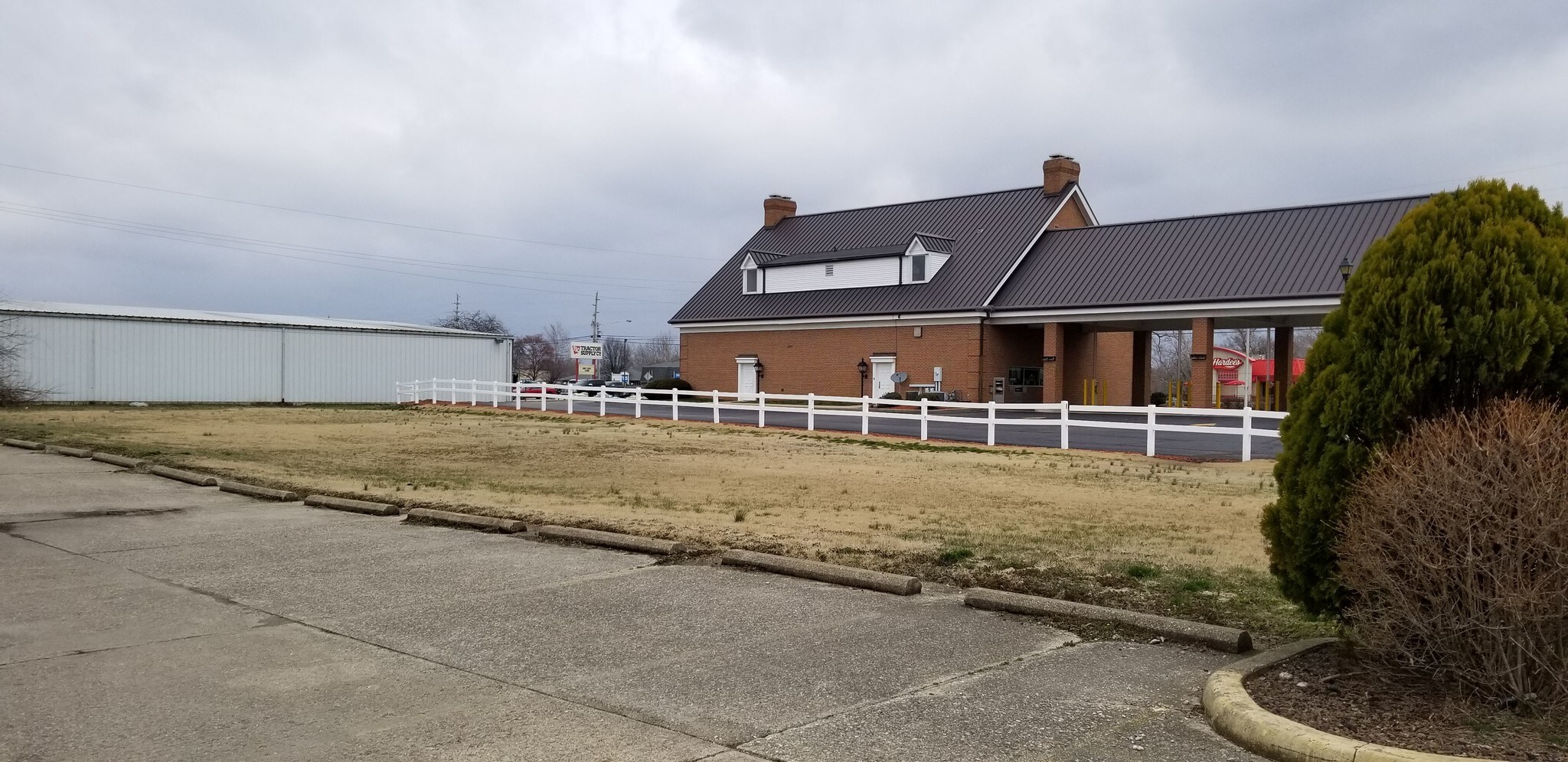 66 Hart St, Vincennes, IN for sale Primary Photo- Image 1 of 1