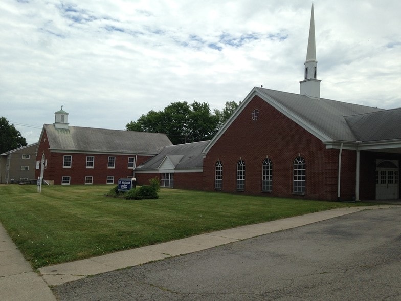 5509 Dorr St, Toledo, OH for sale - Primary Photo - Image 1 of 1