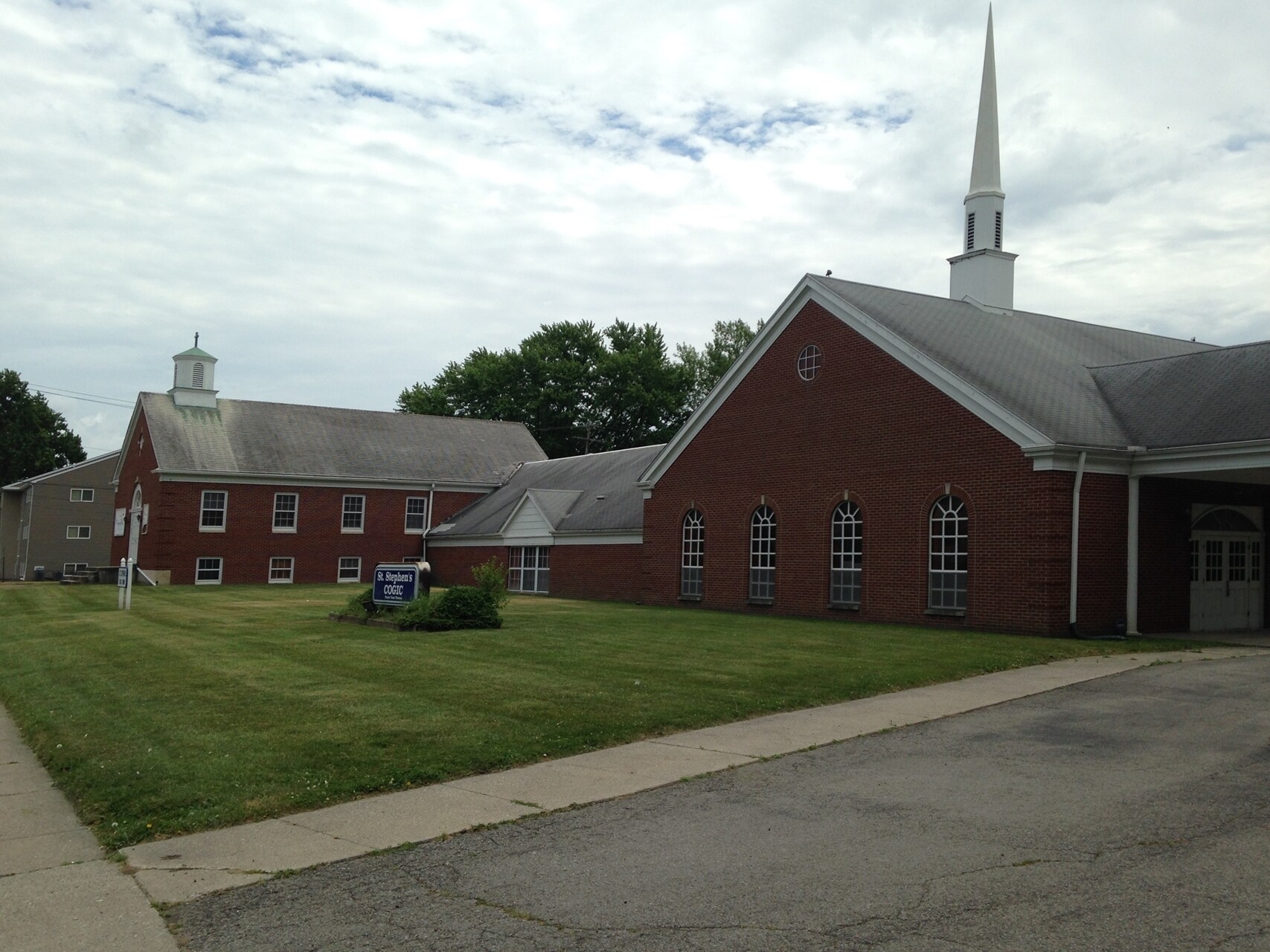 5509 Dorr St, Toledo, OH for sale Primary Photo- Image 1 of 1
