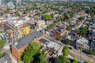 1096 Queen St W, Toronto, ON - AERIAL  map view