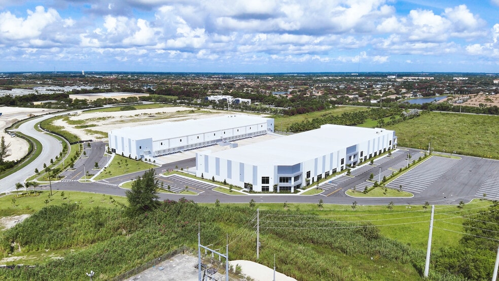 3175 Park of Commerce Blvd, Homestead, FL for lease - Building Photo - Image 1 of 5