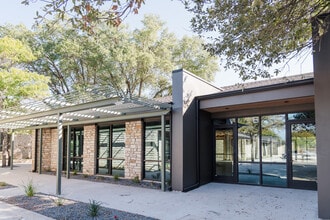 4701 W Gate Blvd, Austin, TX for lease Interior Photo- Image 2 of 5