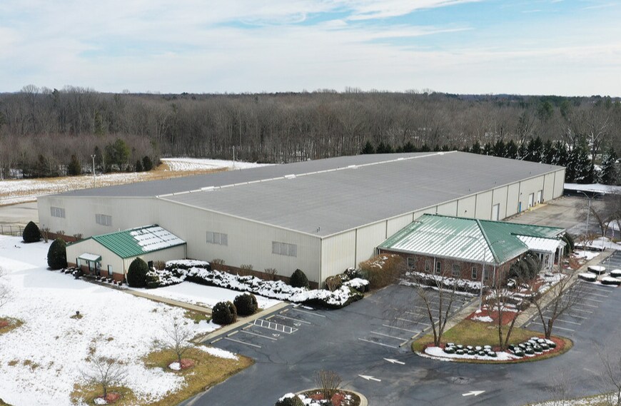 118 COMMERCE DR  