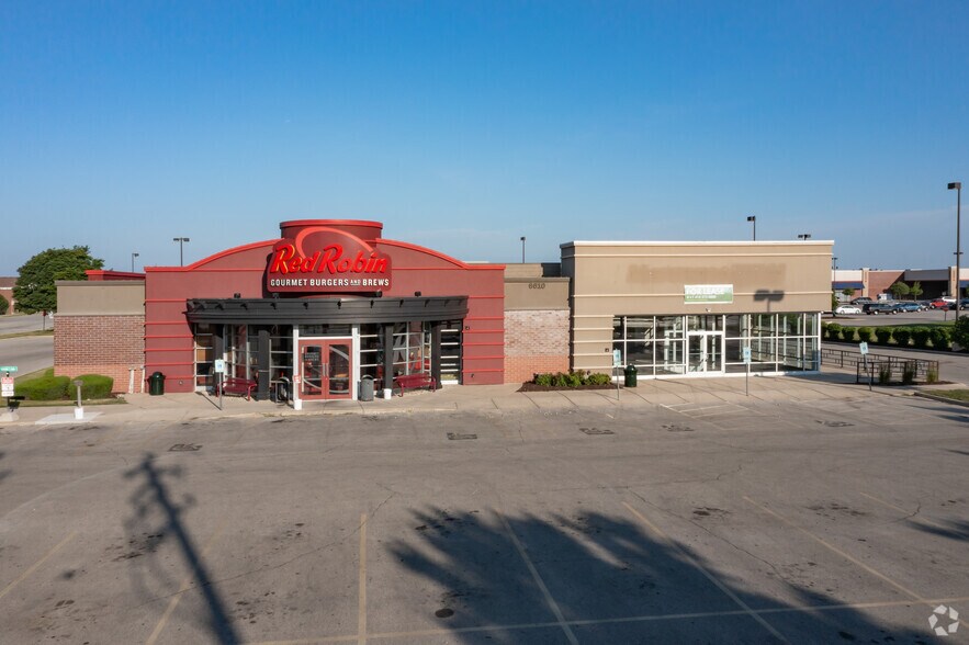 6700 Green Bay Rd, Kenosha, WI for lease - Building Photo - Image 2 of 16