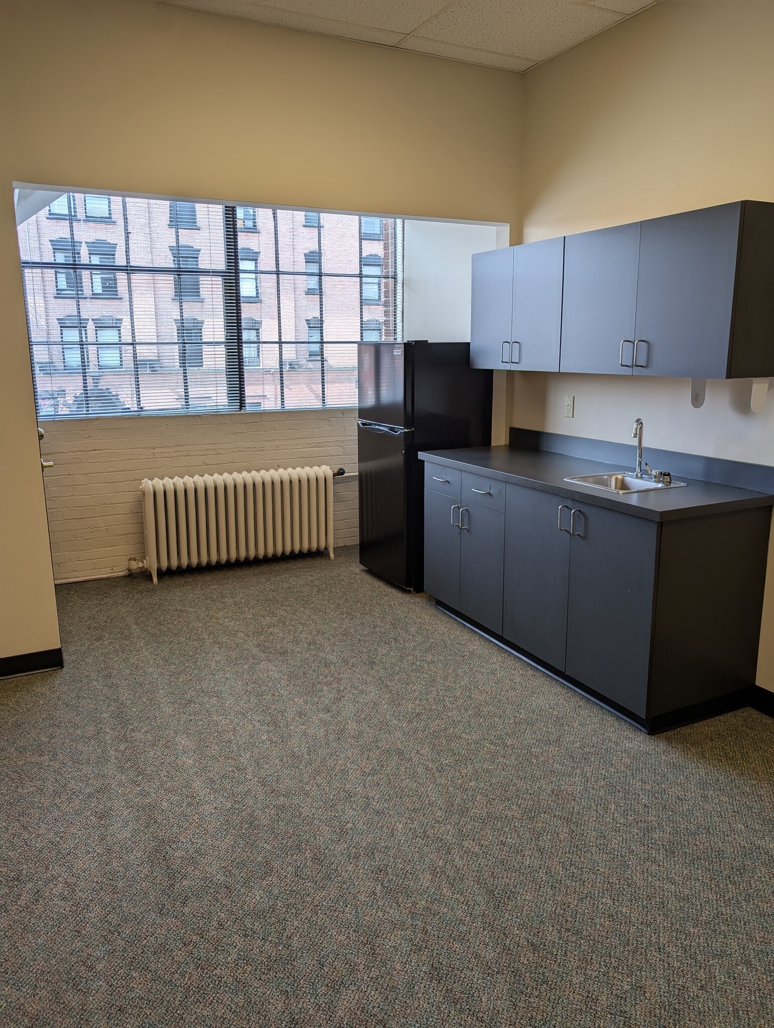 1325 W 1st Ave, Spokane, WA for lease Interior Photo- Image 1 of 2