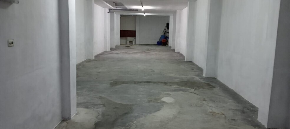 Retail in Alzira for sale - Building Photo - Image 2 of 11