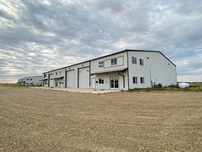 6416 Wickum Rd, Williston, ND for sale - Building Photo - Image 1 of 1