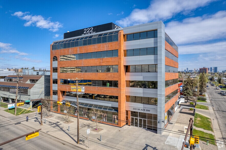 222 58th Ave SW, Calgary, AB for lease - Primary Photo - Image 1 of 11