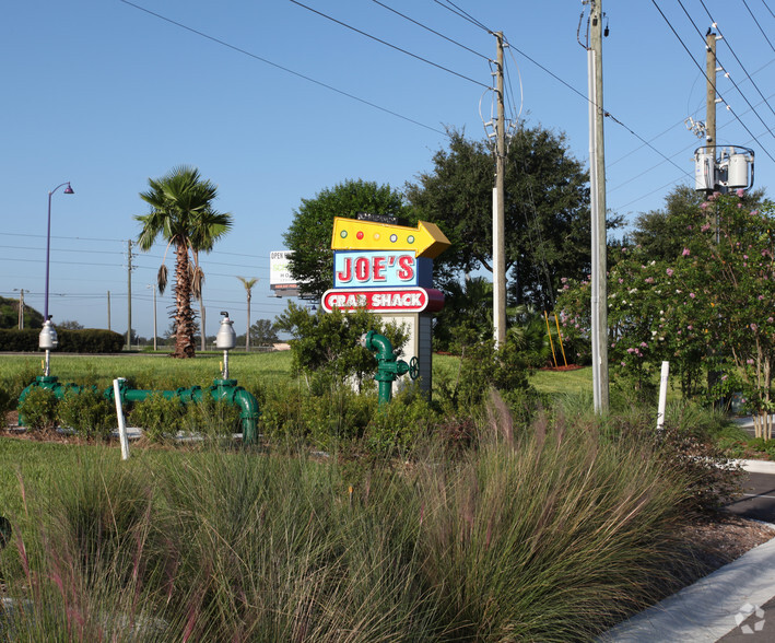 7903 W Irlo Bronson Memorial Hwy, Kissimmee, FL for lease - Building Photo - Image 3 of 3