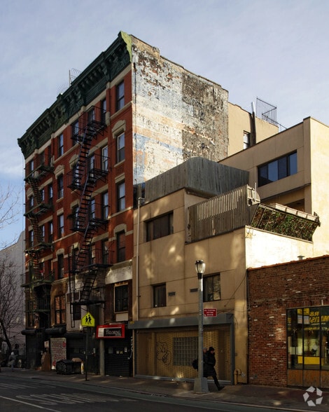 42 Clinton St, New York, NY for lease - Primary Photo - Image 1 of 5