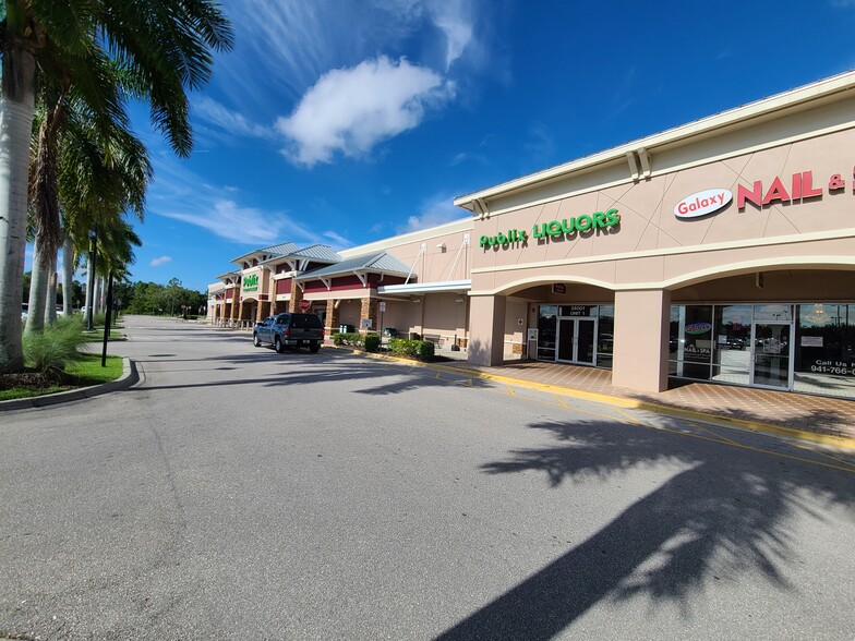 24123 Peachland Blvd, Port Charlotte, FL for lease - Building Photo - Image 3 of 11