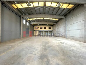 Industrial in Artés, BAR for lease Interior Photo- Image 2 of 8