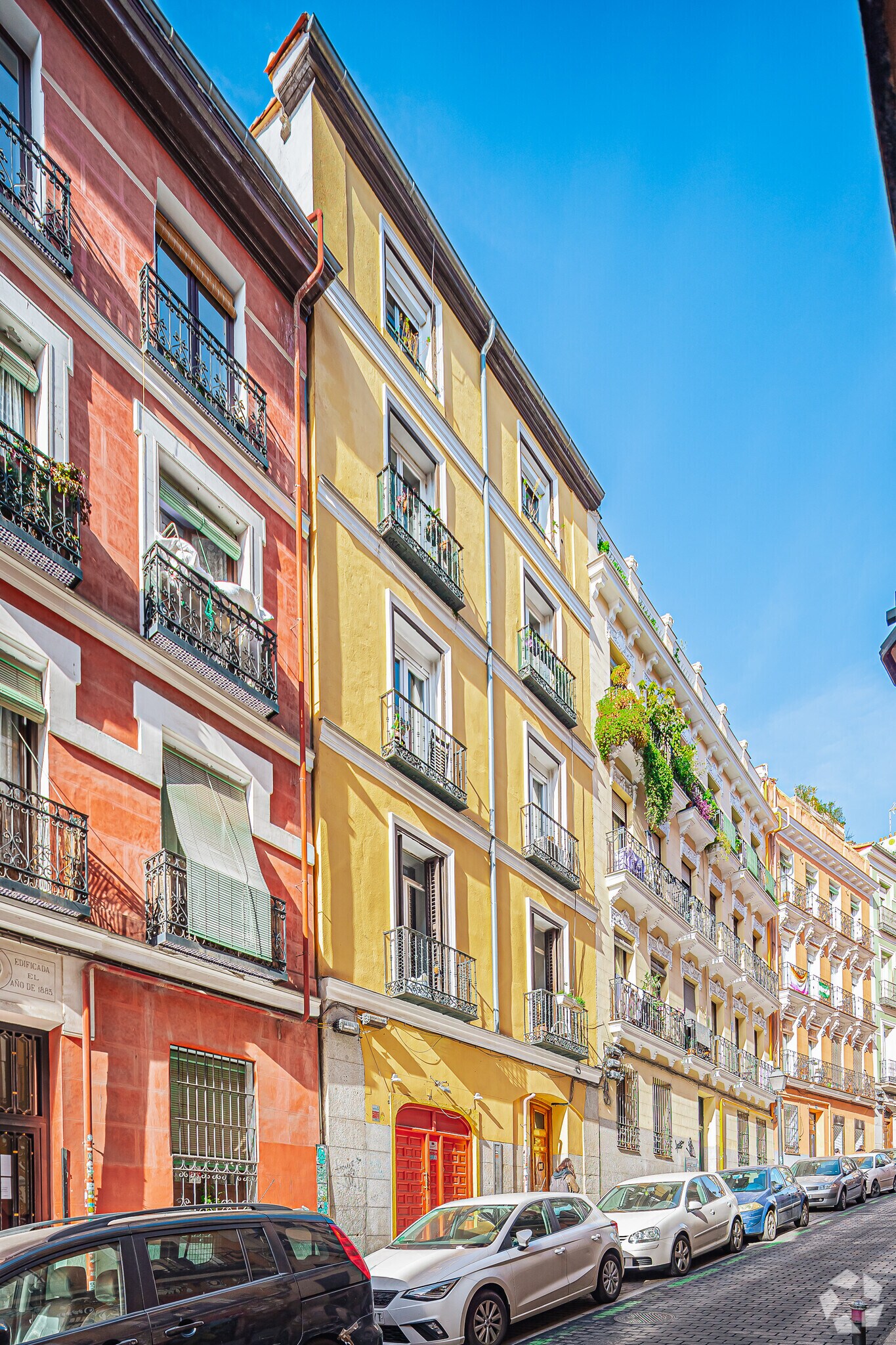 Calle del Olivar, 22, Madrid, Madrid for sale Primary Photo- Image 1 of 1